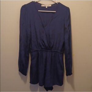 Lovers + Friends size medium long sleeve Romper